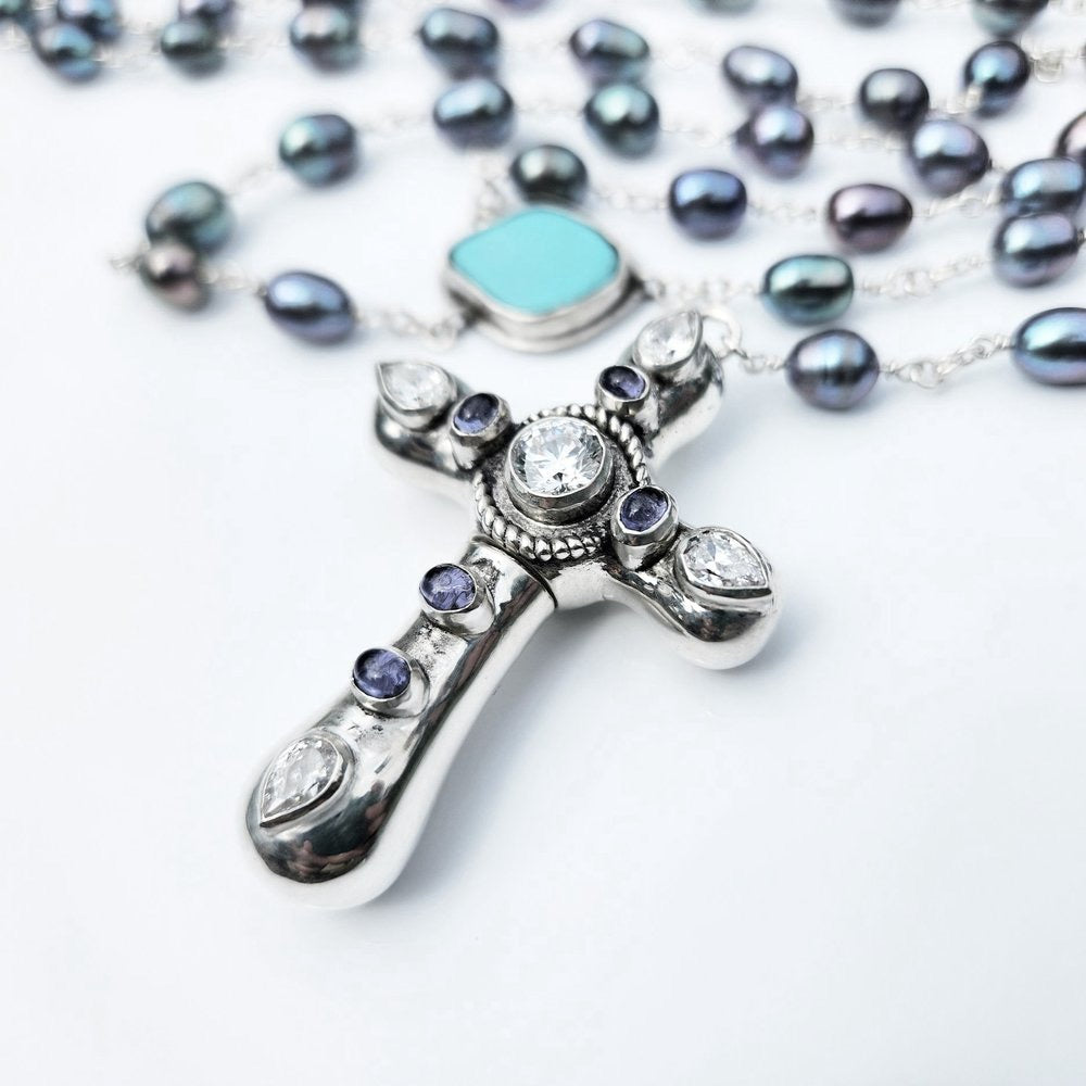 Cruel Intentions Necklace – Kathryn’s Iconic Rosary Cross